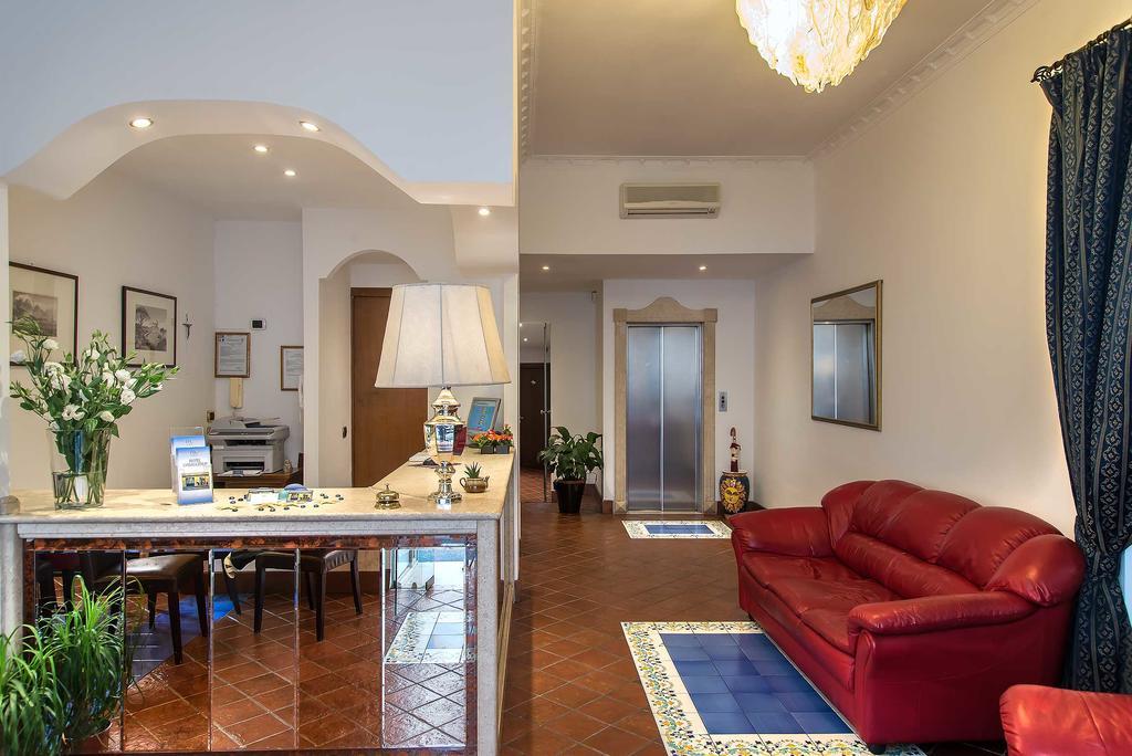 Hotel Caracciolo Rome Bagian luar foto